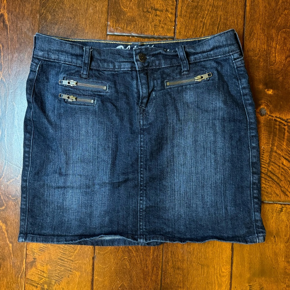Old Navy Women's Size 0 Denim Blue Front Zipper Mini Skirt